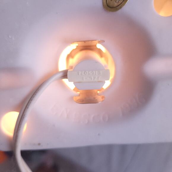 Vtg 1996 Beals Enesco Main Street Village Collection Porcelain Christmas Store - Picture 6 of 9